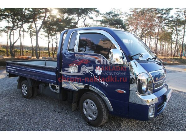 Дефлекторы (ветровики) окон хромированные для Kia Bongo 3 2004-2021