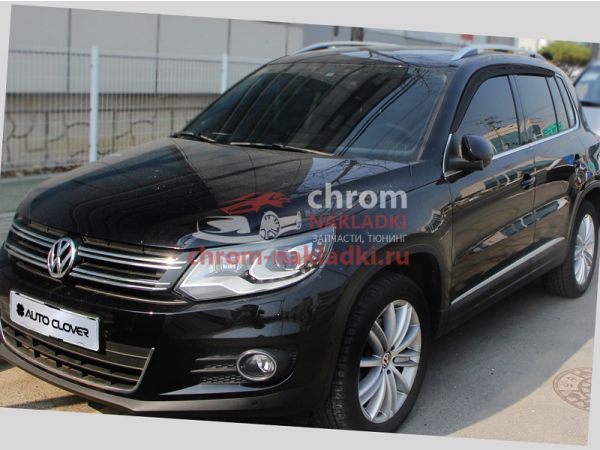 Дефлекторы (ветровики) окон темные для Volkswagen Tiguan 2007-2017