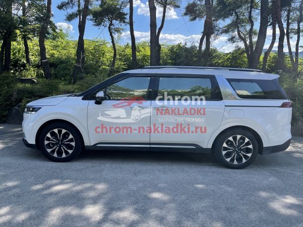 Дефлекторы (ветровики) на окона темные KIA Carnival 2020-2024