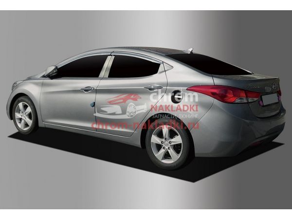 Накладка бензобака черная для Hyundai Elantra Avante MD 2011-2016