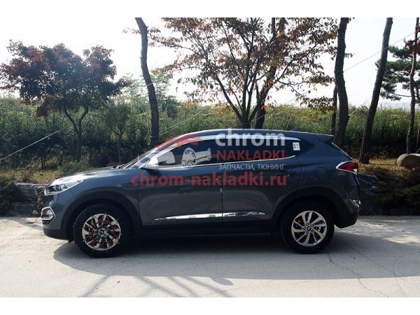 Дефлекторы (ветровики) окон хром Hyundai Tucson 2015-2020