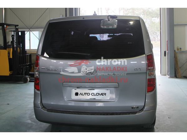 Накладка зеркала задней двери хром Hyundai Starex Grand H1 / Urban 2007-2023