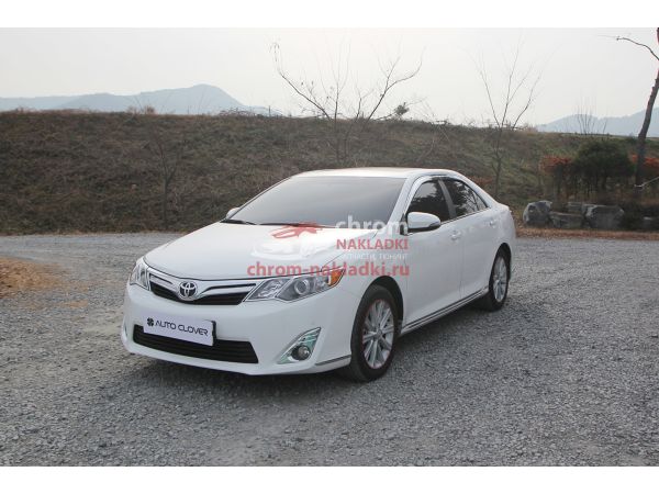 Молдинги на передний и задний бампера хром Toyota Camry 2012-2014