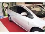 Дефлекторы (ветровики) хромированные на боковые окна Toyota Prius 2016-2022