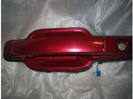 Дефлекторы капота (Мухобойки) Дверная ручка передней правой двери цвет красный RAD