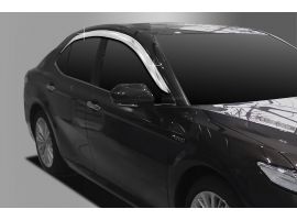 Дефлекторы (ветровики) окон хром для Toyota Camry 2018-2021